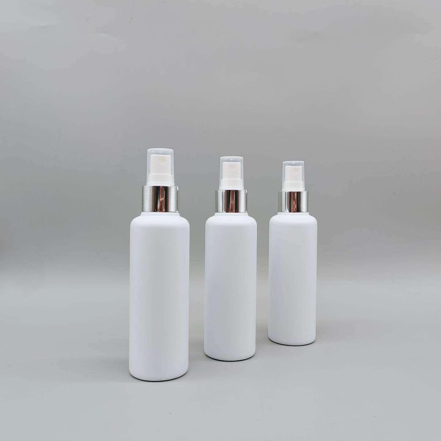 customized 300ml PET plastic body lotion bottle OEM skincare packaging toner spray bottle