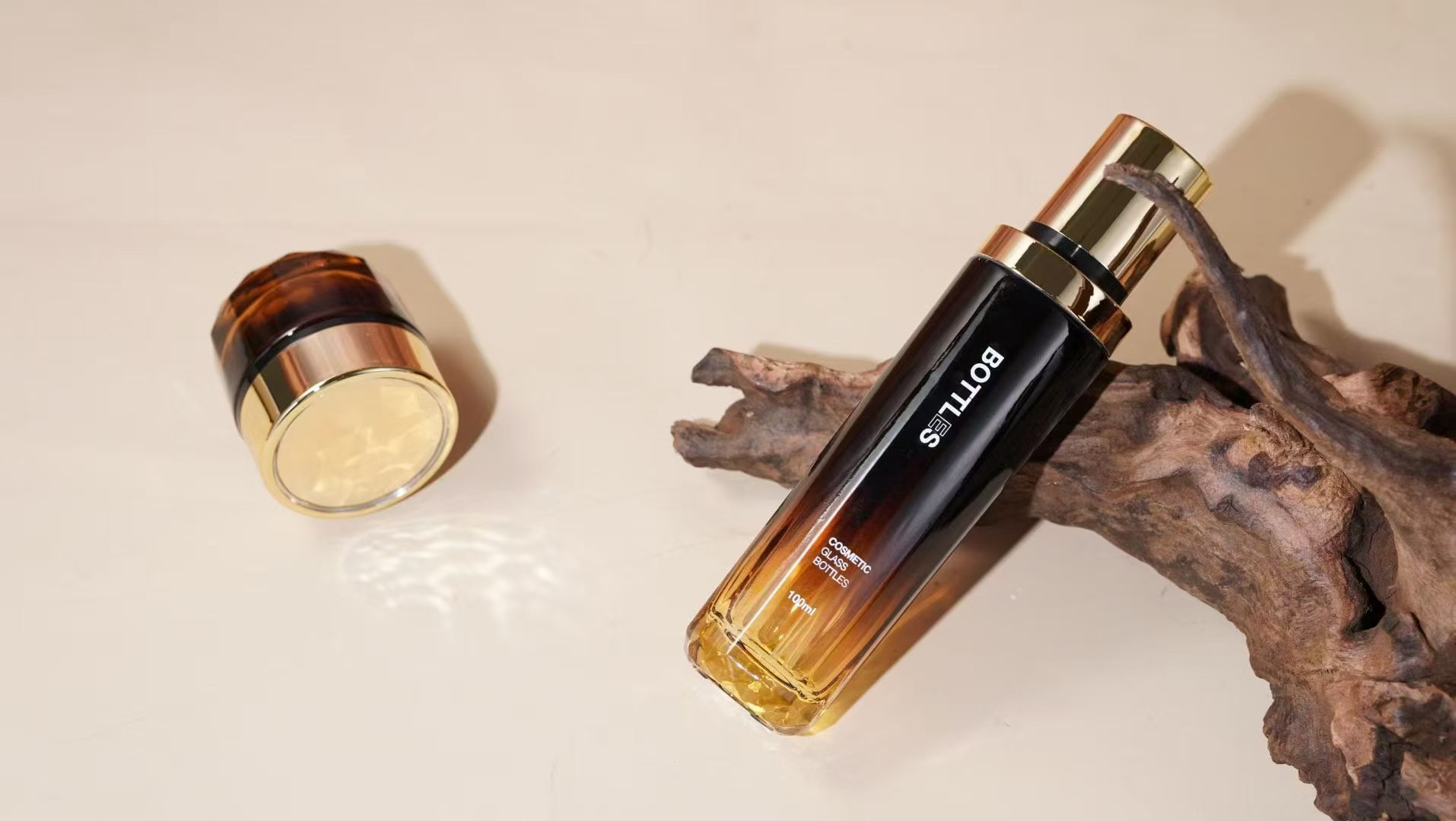 100ml black and gold glass bottle for lotion and serum